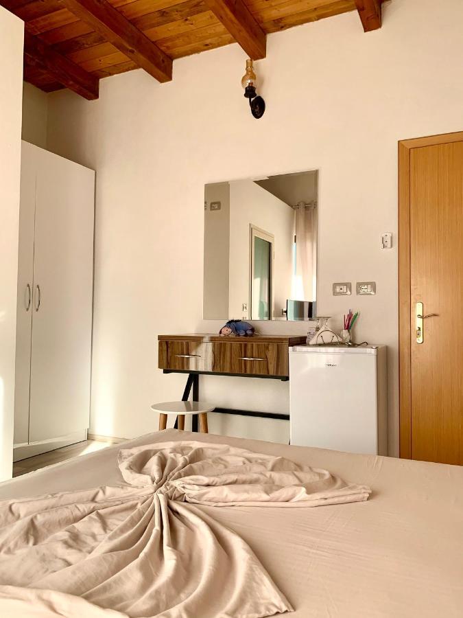 Casadolcecasa Hotel Shkoder Ngoại thất bức ảnh