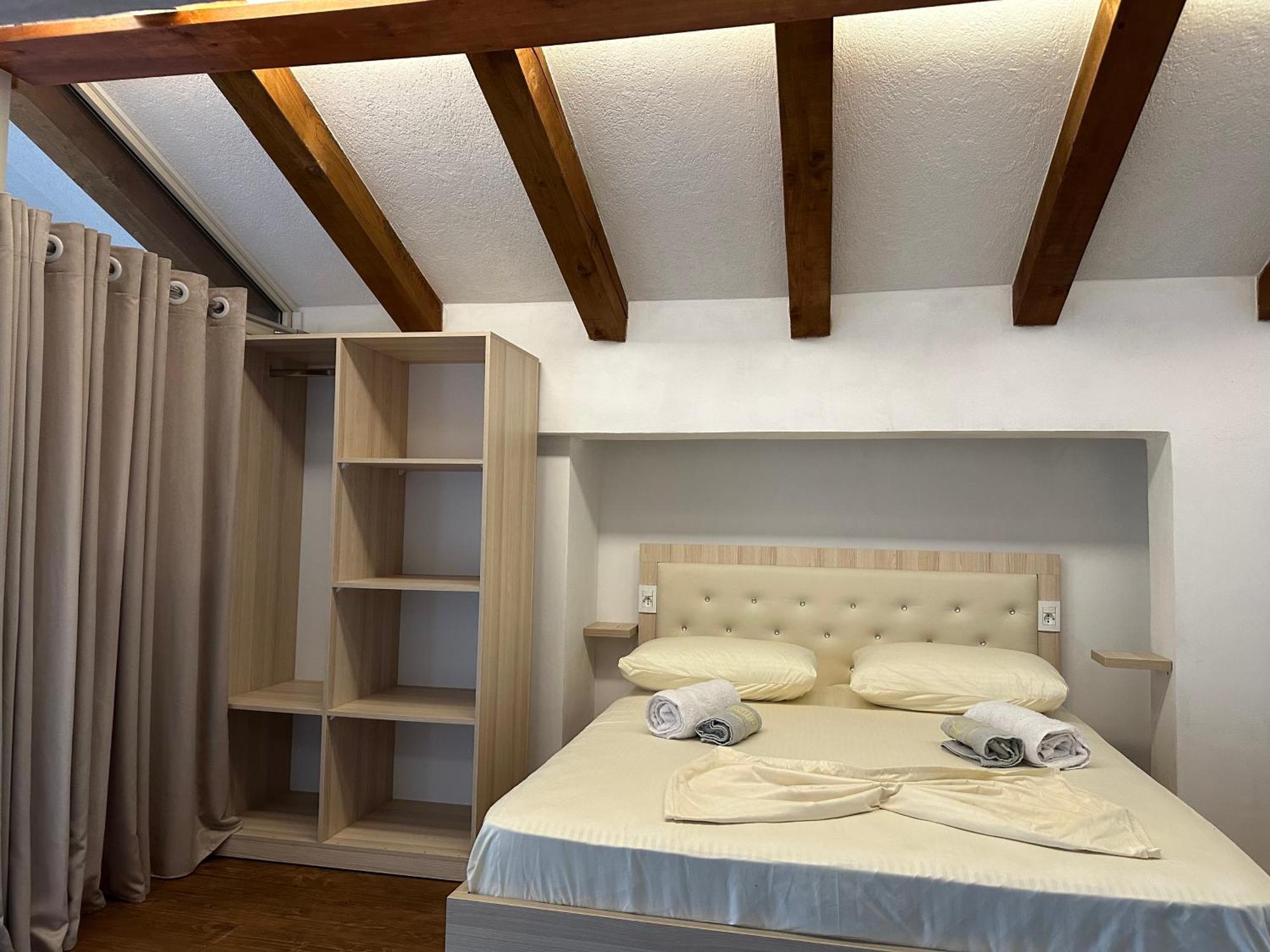 Casadolcecasa Hotel Shkoder Ngoại thất bức ảnh